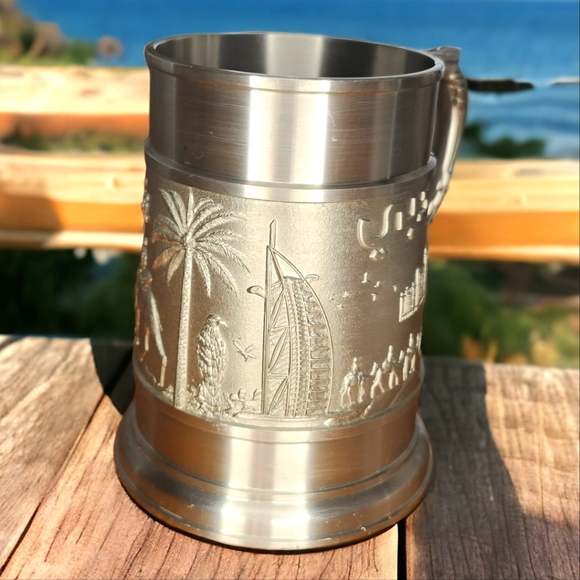 DUBAI Metal Beer Stein - Picture 4 of 7